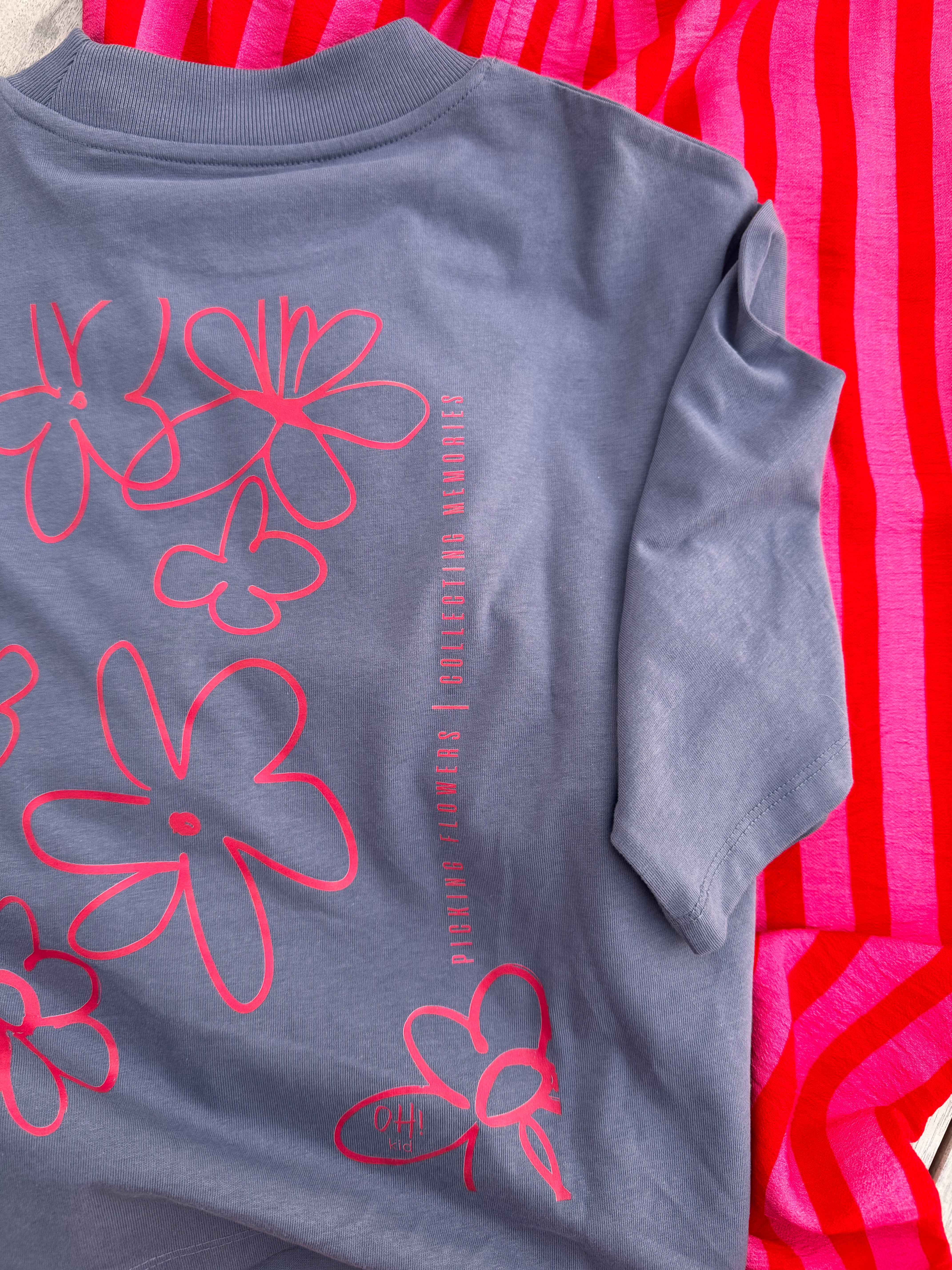 T-Shirt "Picking Flowers"