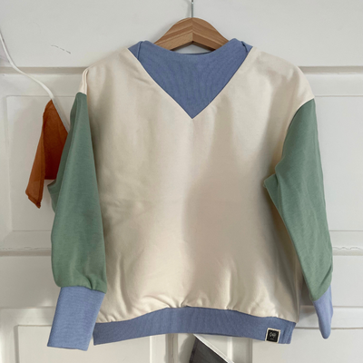 Color Sweater - Ocean